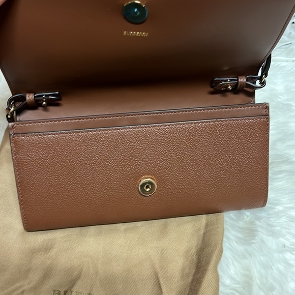 Burberry LEATHER CROSSBODY BAG​​​ - Picture 5 of 12